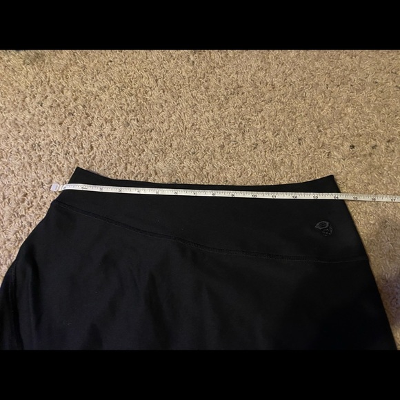 Mountain Hardwear Black mini Skirt - Picture 5 of 8